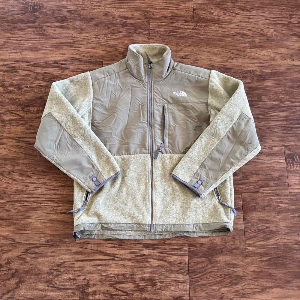 The-north-face Women's Green and Khaki Jacket